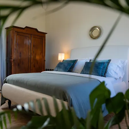 Borgo Piani - Di Charme Mango