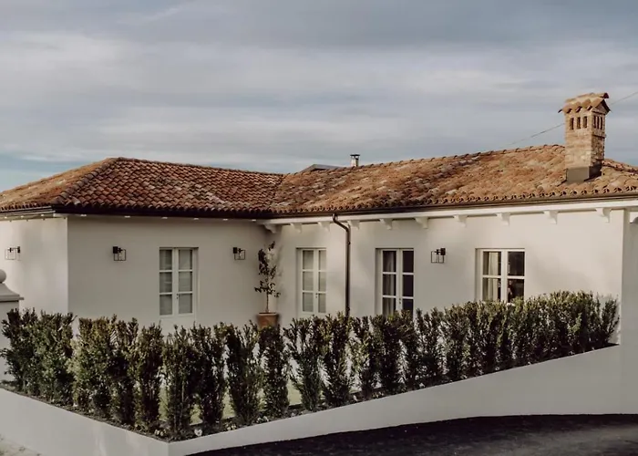 Borgo Piani - Di Charme Bed & Breakfast Mango